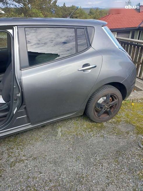 Nissan Leaf 2013 - фото 20