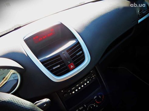Peugeot 207 2009 - фото 9