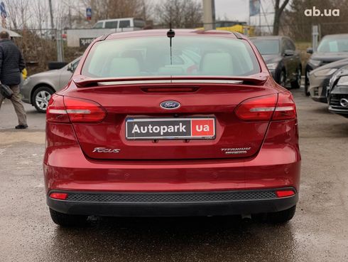 Ford Focus 2016 красный - фото 6