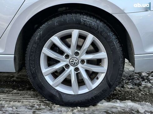 Volkswagen Passat 2019 - фото 18