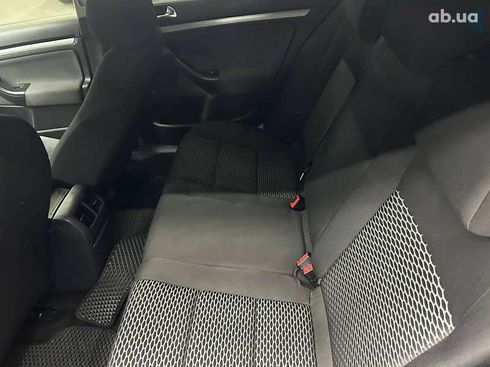 Volkswagen Golf 2010 - фото 13