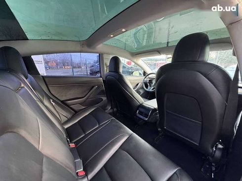 Tesla Model 3 2019 - фото 14