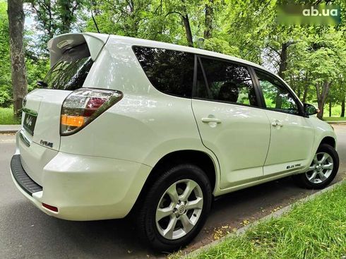 Toyota RAV4 2013 - фото 20