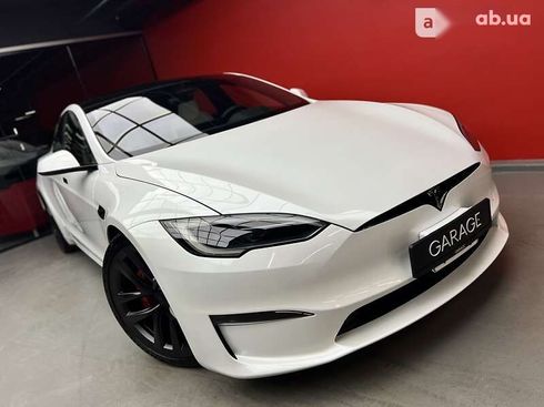 Tesla Model S 2023 - фото 16