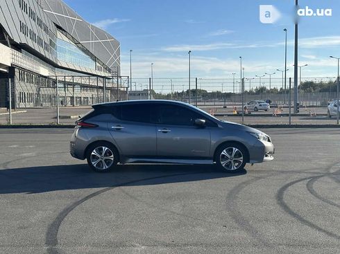 Nissan Leaf 2018 - фото 5