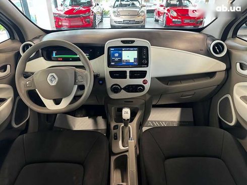 Renault Zoe 2017 - фото 30