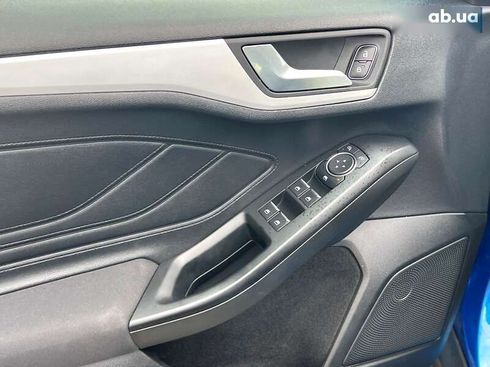 Ford Focus 2019 - фото 23