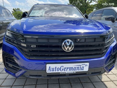 Volkswagen Touareg R 2022 - фото 9