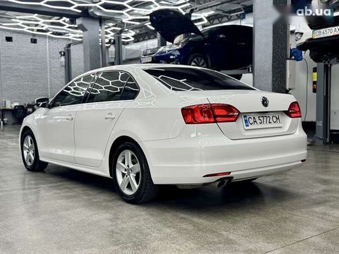 Volkswagen Jetta 2013 - фото 7