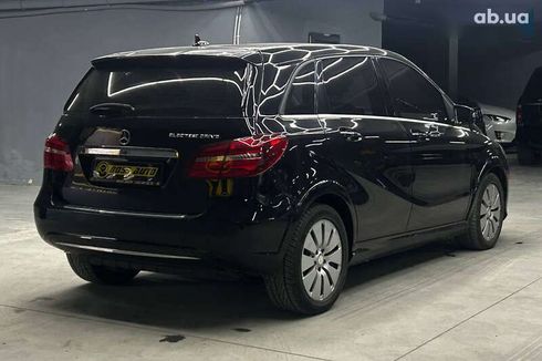 Mercedes-Benz B-Класс 2015 - фото 6