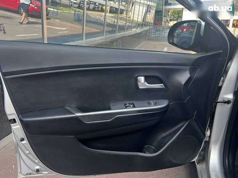Kia Rio 2013 - фото 20