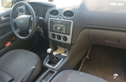 Ford Focus 2005 серый - фото 2