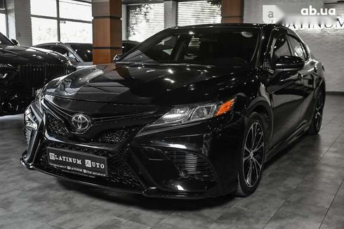 Toyota Camry 2018 - фото 7