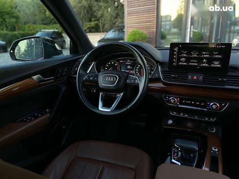 Audi Q5 2021 - фото 12