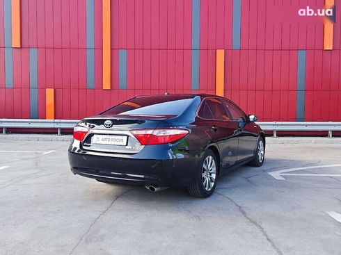 Toyota Camry 2015 - фото 8