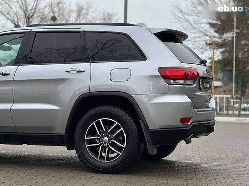 Jeep Grand Cherokee 2017 - фото 12