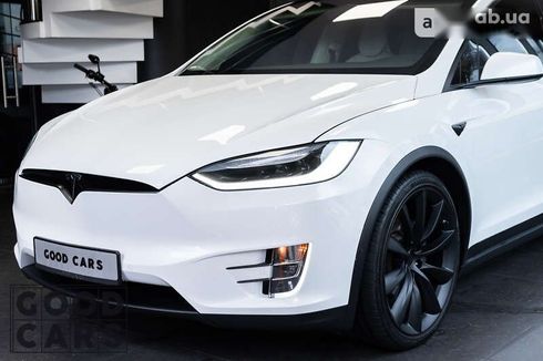 Tesla Model X 2017 - фото 10