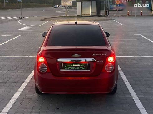 Chevrolet Aveo 2014 - фото 7