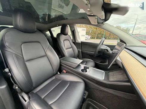 Tesla Model Y 2021 - фото 13