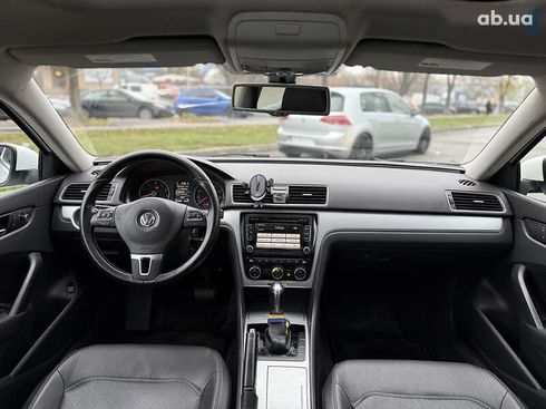 Volkswagen Passat 2012 - фото 10