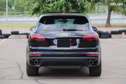 Porsche Cayenne 2016 - фото 6