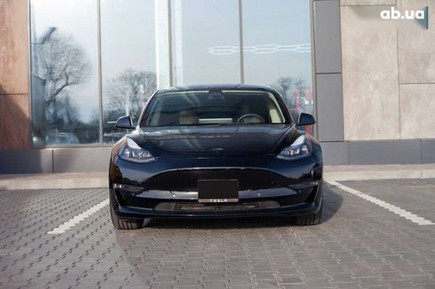 Tesla Model 3 2021 - фото 8