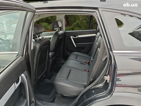 Chevrolet Captiva 2012 черный - фото 13