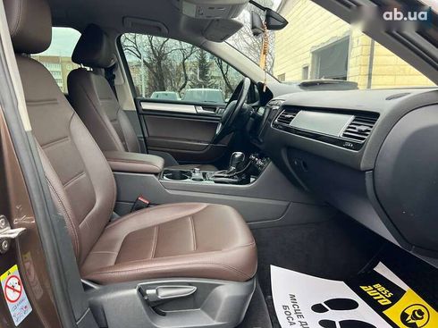 Volkswagen Touareg 2012 - фото 22