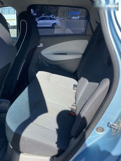 Renault Zoe 2013 - фото 11