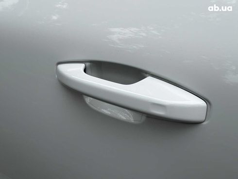 Volvo XC40 2018 белый - фото 13