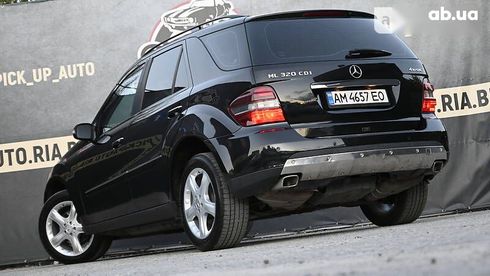 Mercedes-Benz ML 320 2007 - фото 16