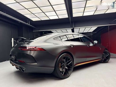 Mercedes-Benz AMG GT 4 2020 - фото 16