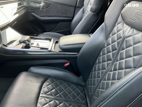 Audi Q8 2020 - фото 7