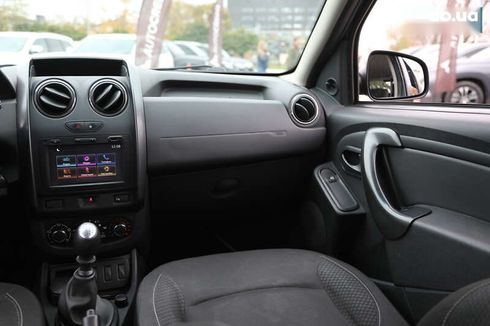 Renault Duster 2016 - фото 13