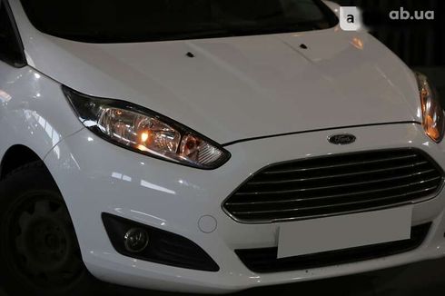 Ford Fiesta 2015 - фото 4