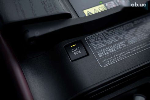 Lexus LX 2022 - фото 27