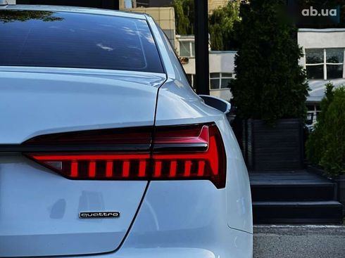 Audi A6 2020 - фото 18