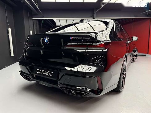 BMW 7 серия 2023 - фото 18