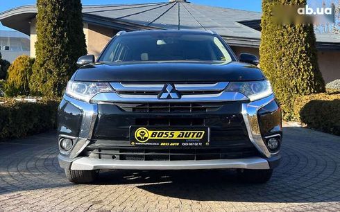 Mitsubishi Outlander 2019 - фото 2