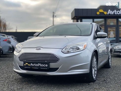 Ford Focus 2014 - фото 5