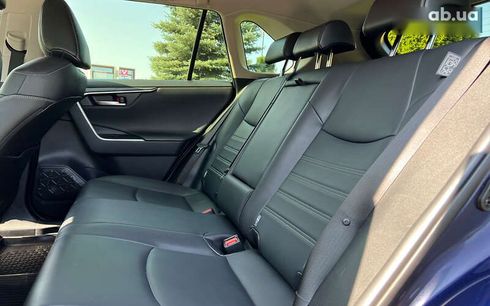 Toyota RAV4 2019 - фото 13
