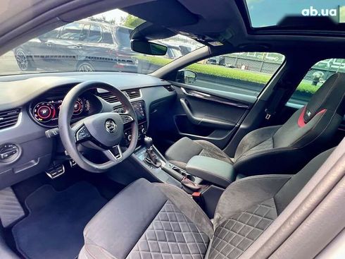 Skoda Octavia 2020 - фото 24