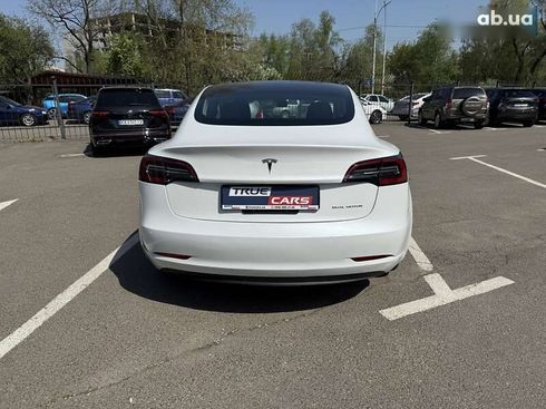 Tesla Model 3 2019 - фото 4