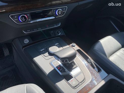 Audi Q5 2019 черный - фото 23