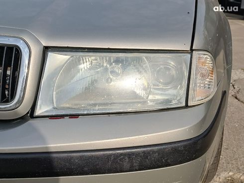 Skoda Octavia 2008 бежевый - фото 4