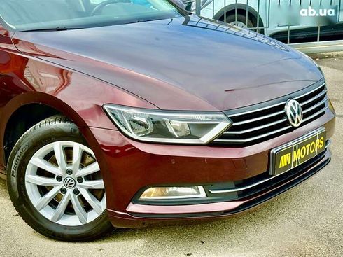 Volkswagen Passat 2017 - фото 12