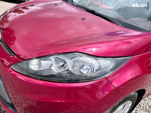 Ford Fiesta 2011 - фото 11