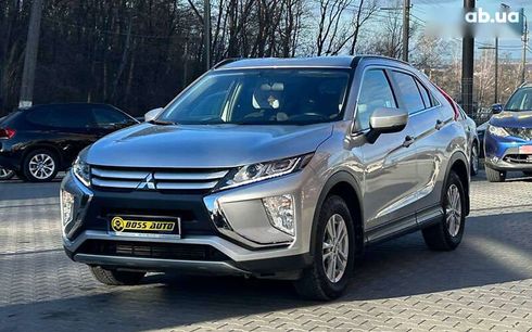 Mitsubishi Eclipse Cross 2018 - фото 3