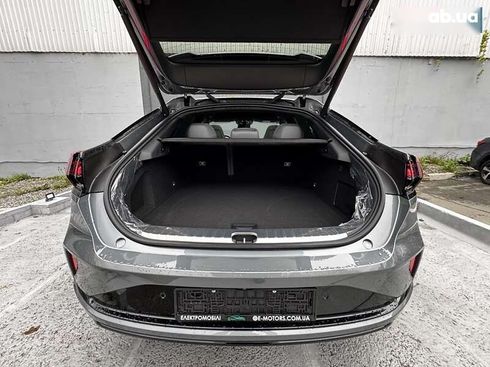 Zeekr 001 2025 - фото 13