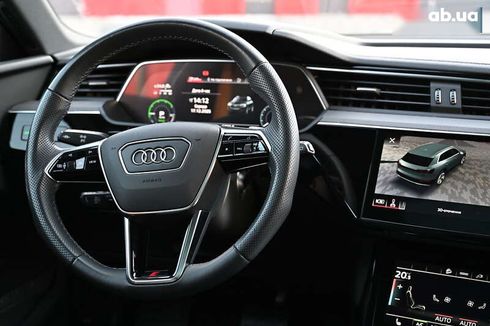 Audi E-Tron 2022 - фото 11